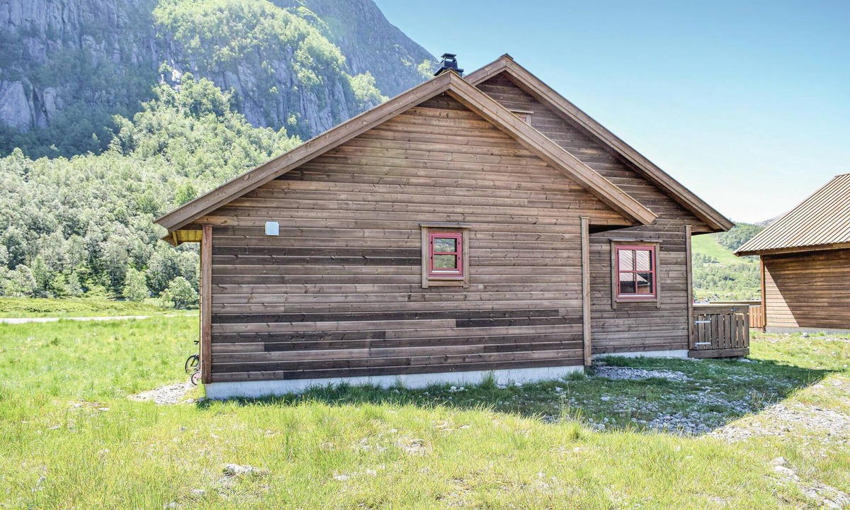 Bjerkreim House | 4 bedroom accommodation in Vikeså
