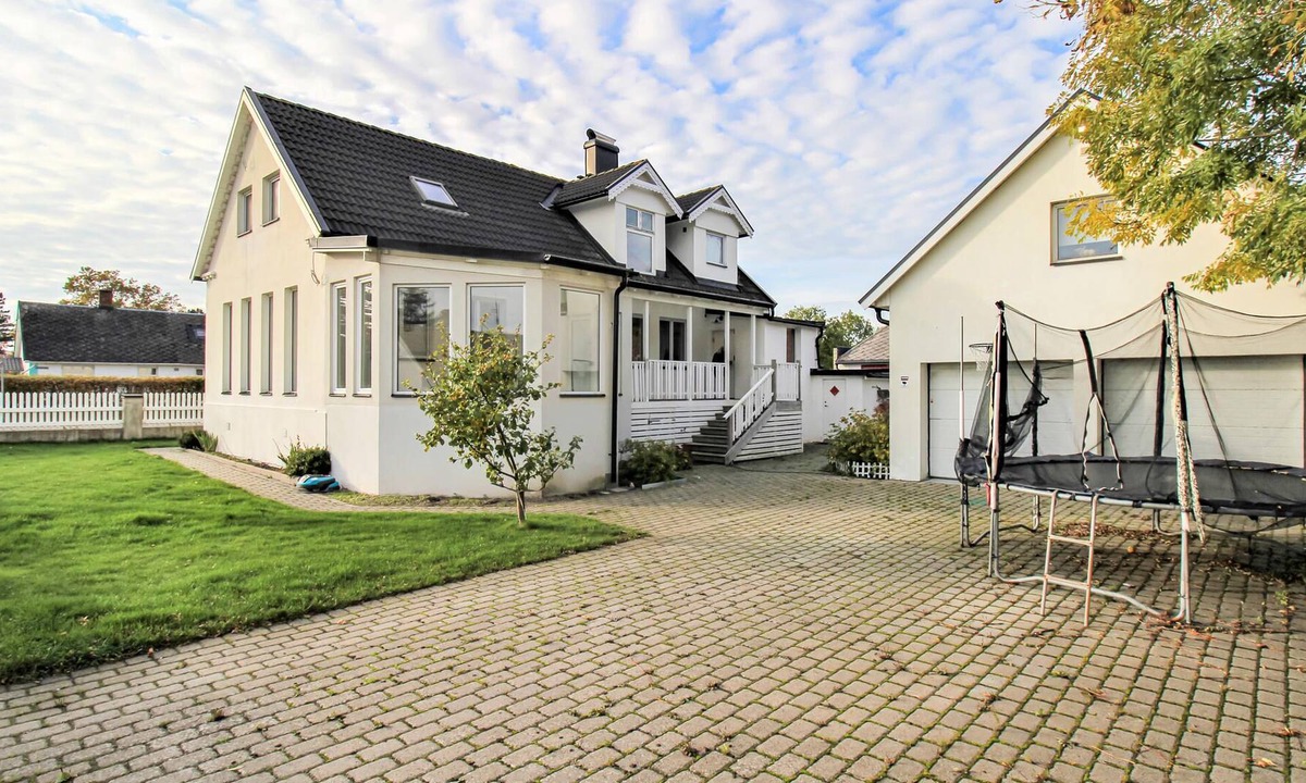 Hoganas House | 4 bedroom accommodation in HÖGANÄS