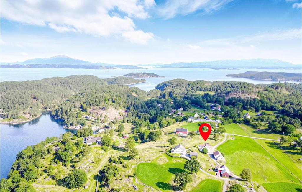 Sveio House | 4 Bedroom Awesome Home In Valevåg