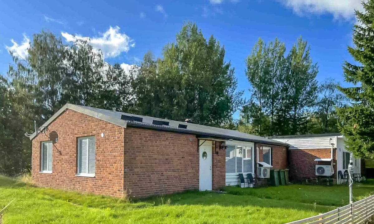 Karbole House | 4 bedroom awesome home in Kårböle