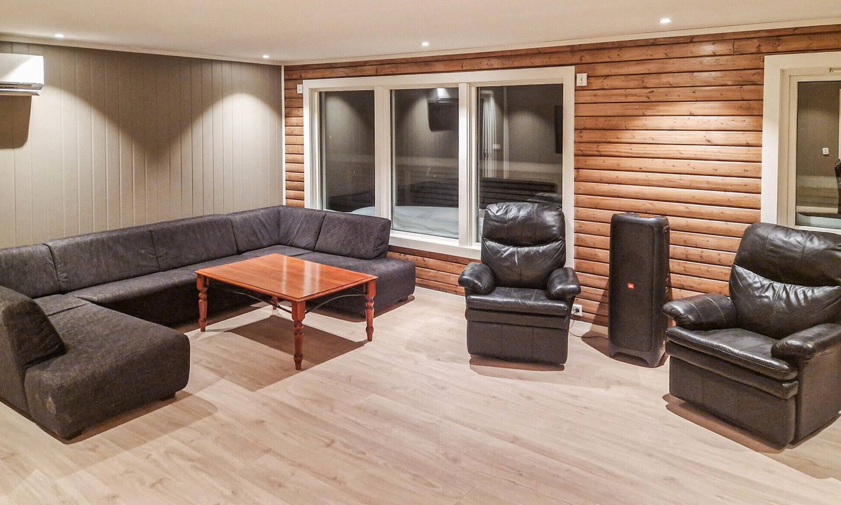 Ryrvik House | 4 bedroom beautiful home in Limingen