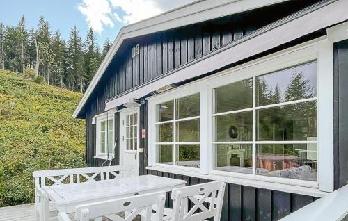B House | 4 Bedroom Cozy Home In Bø I Telemark