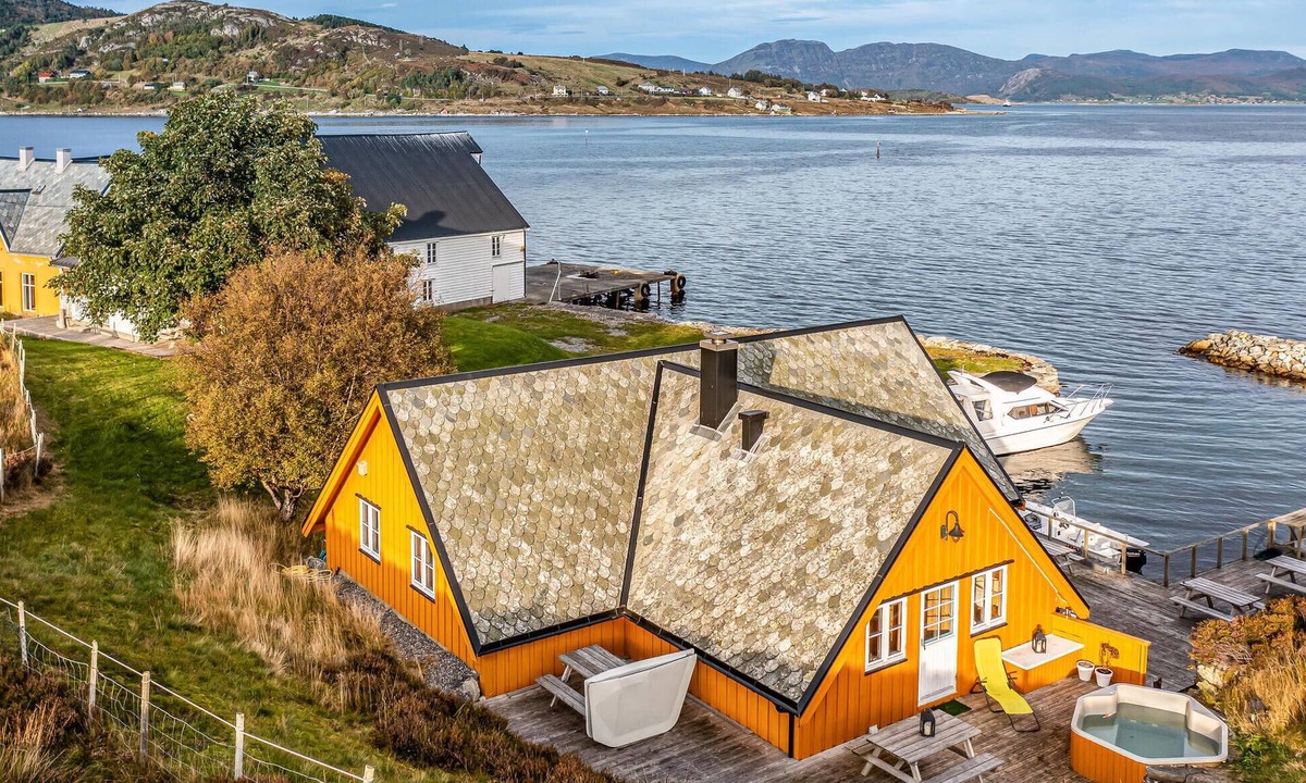 Sande House | 4 bedroom cozy home in Kvamsøy