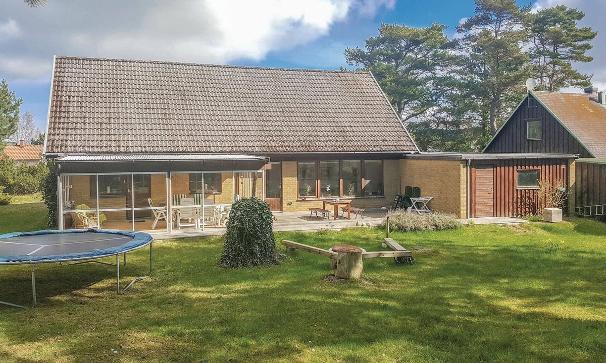 Skanor House | 4 bedroom gorgeous home in Falsterbo