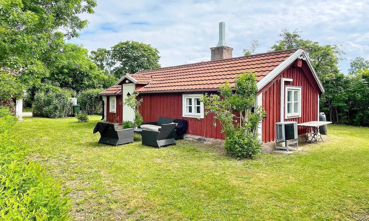 Farjestaden House | 4 person holiday home in FÄRJESTADEN-By Traum