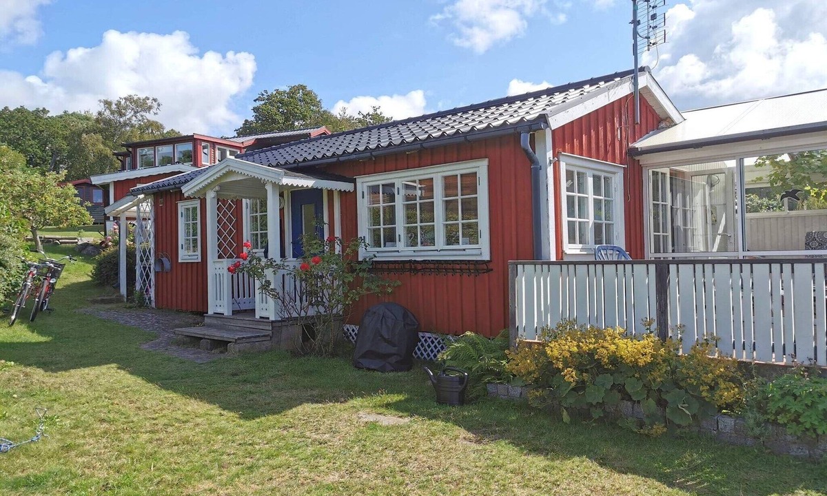 Falkenberg House | 4 person holiday home in FALKENBERG