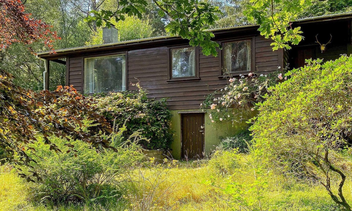 Vinnes House | 4 person holiday home in Reksteren