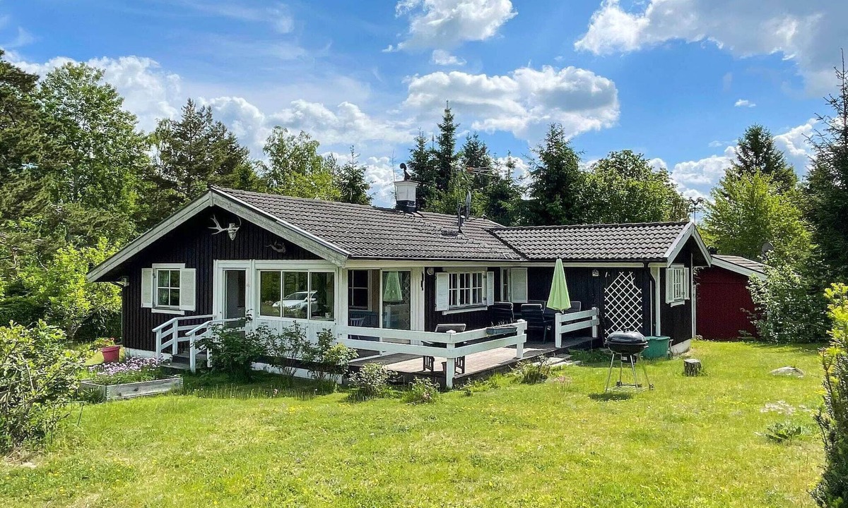 Skurebo House | 4 person holiday home in HÖGSBY