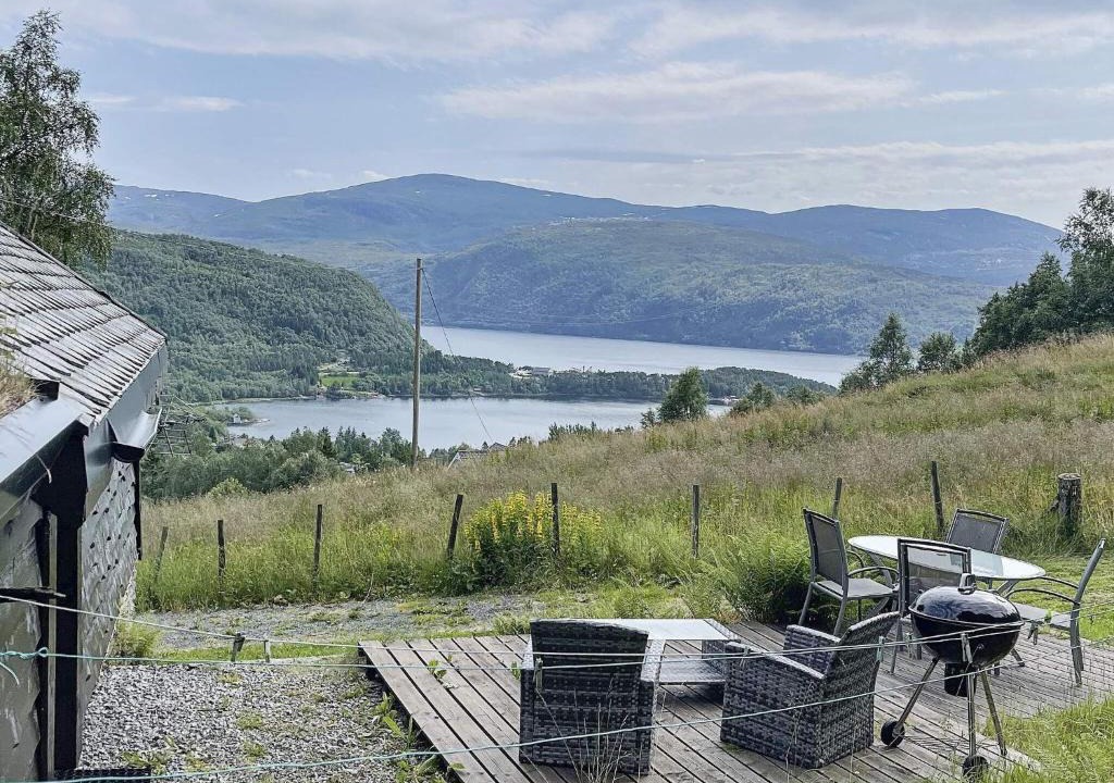 Vagsoy House | 4 person holiday home in Bryggja-By Traum
