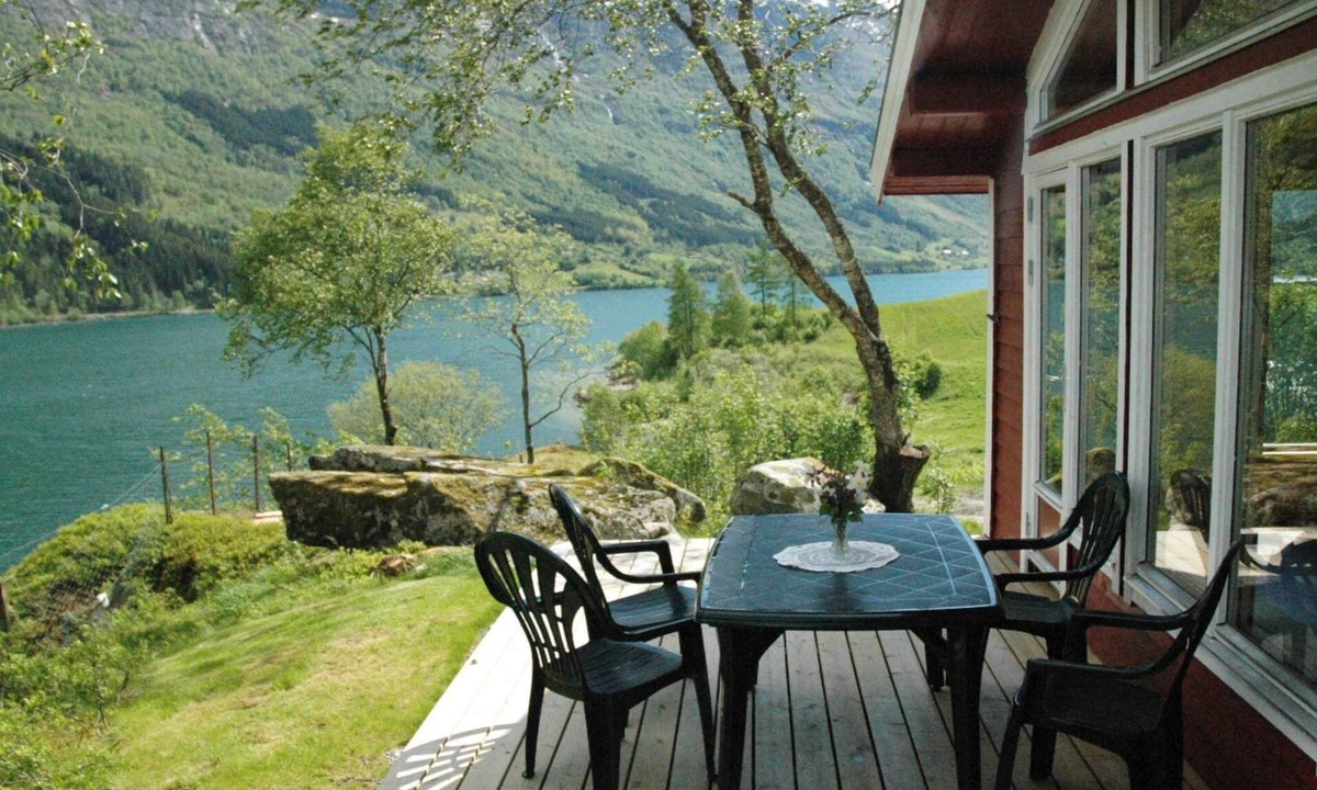 Olden House | 4 person holiday home in olden-By Traum