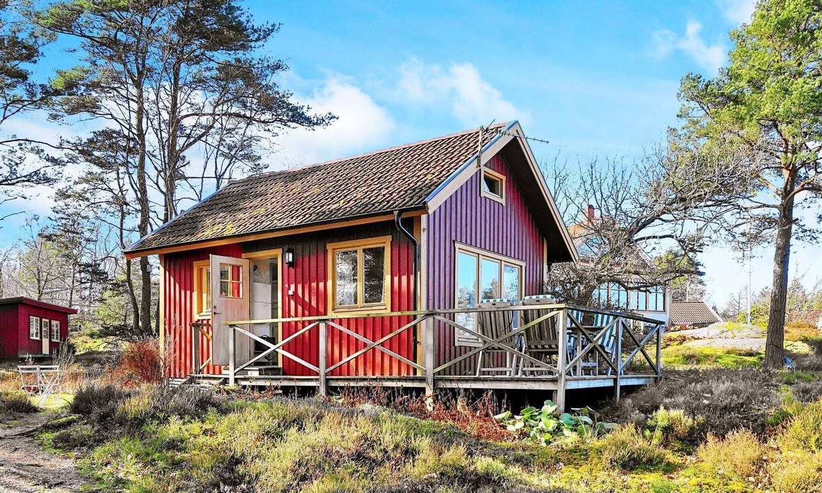 Ellos House | 4 person holiday home in Ellös