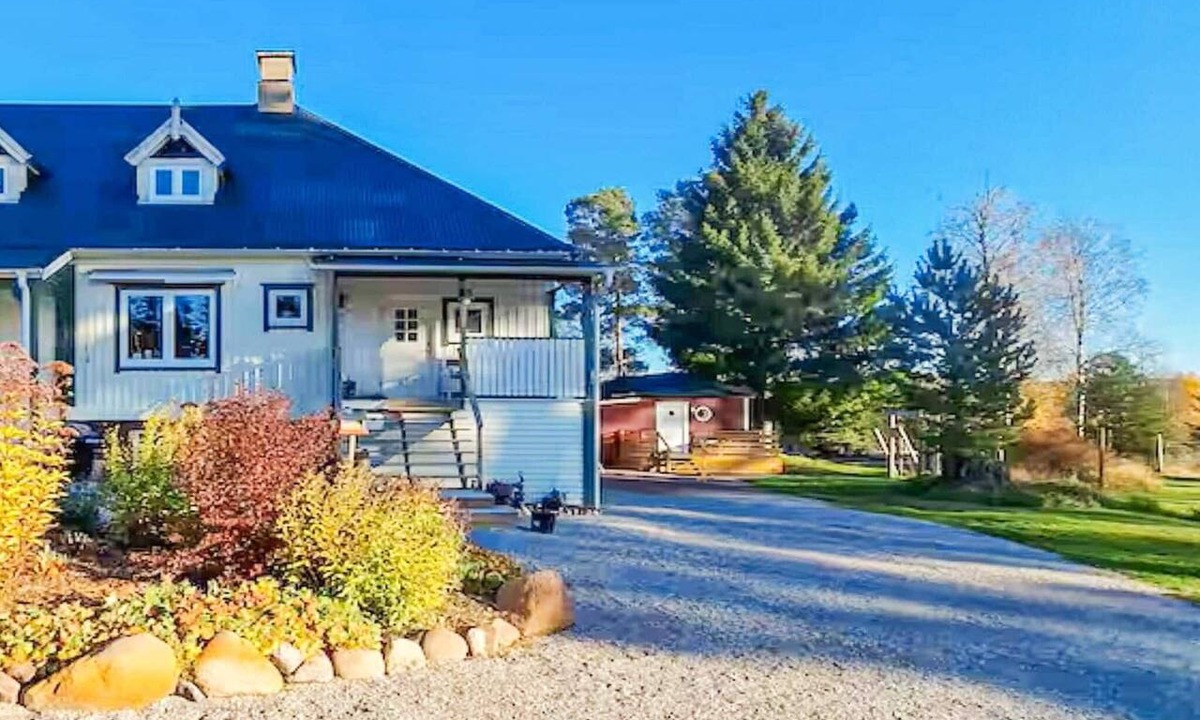 Dalarna House | 4 star holiday home in SKATTUNGBYN ORSA