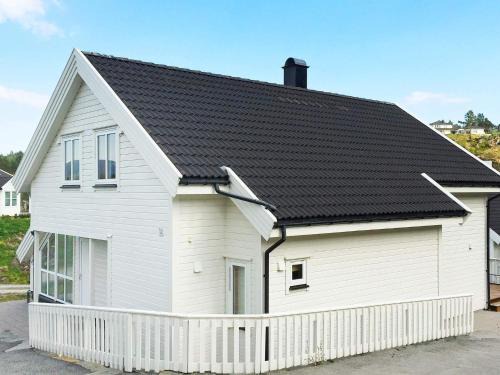 Sveio House | 4 star holiday home in Auklandshamn