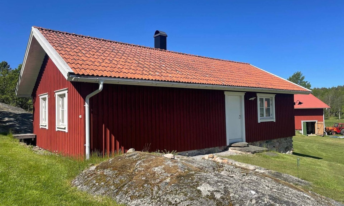 Ellos House | 4 star holiday home in ELLÖS