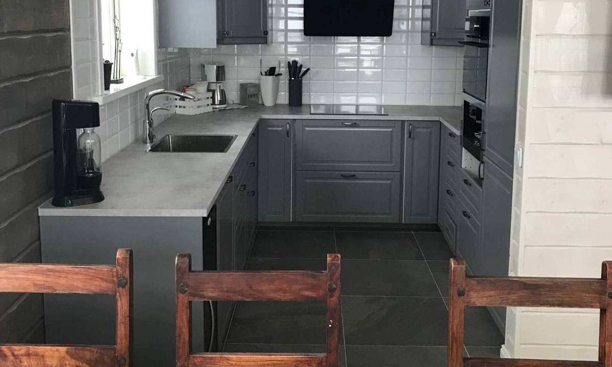 Stoten House | 4 star holiday home in LIMA