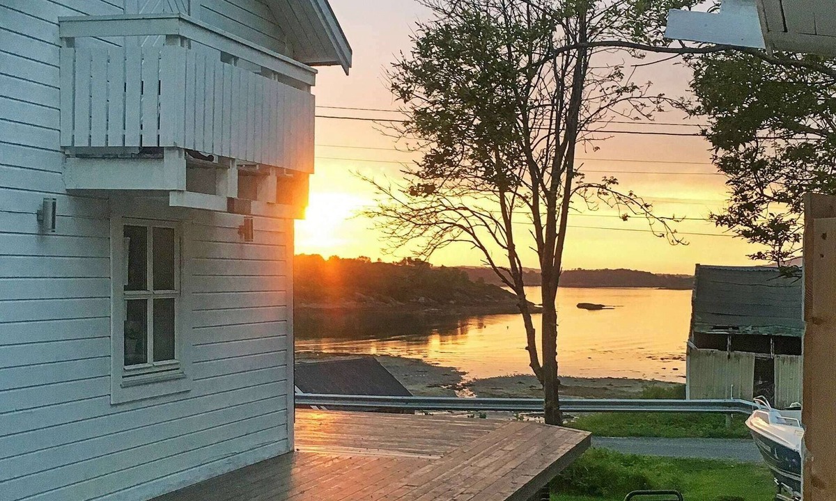 Bjarkoy Municipality House | 4 star holiday home in Bjarkøy