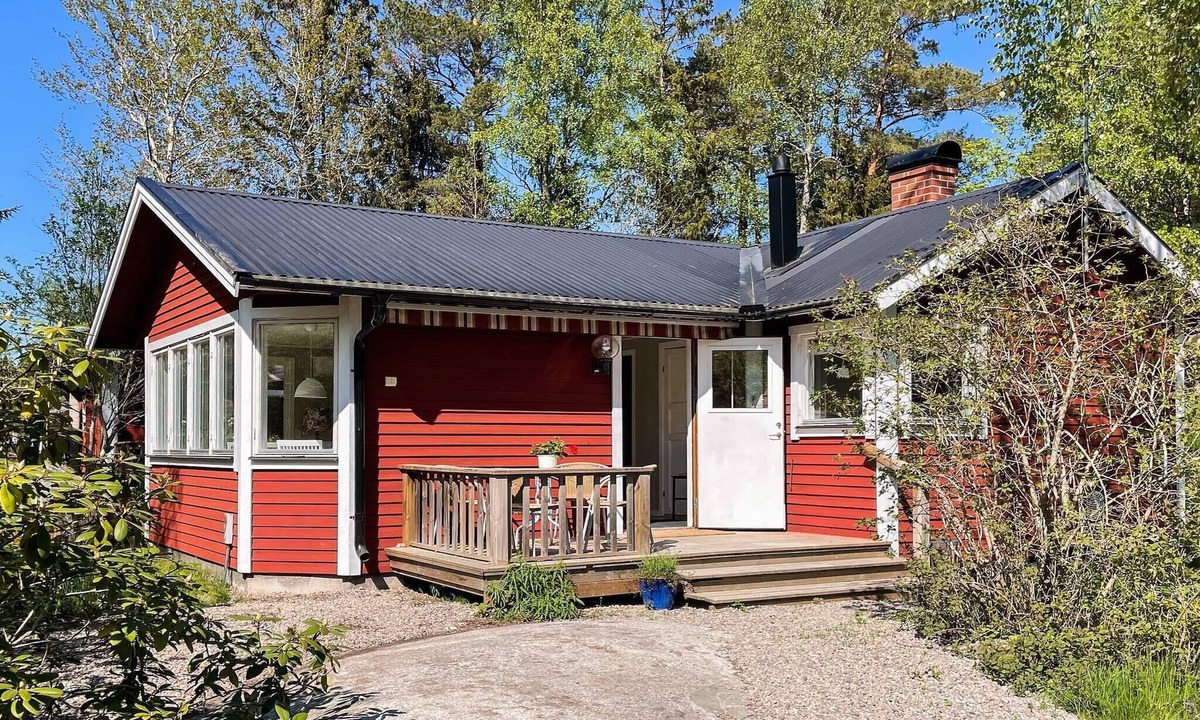 Vato House | 4 star holiday home in VäTö