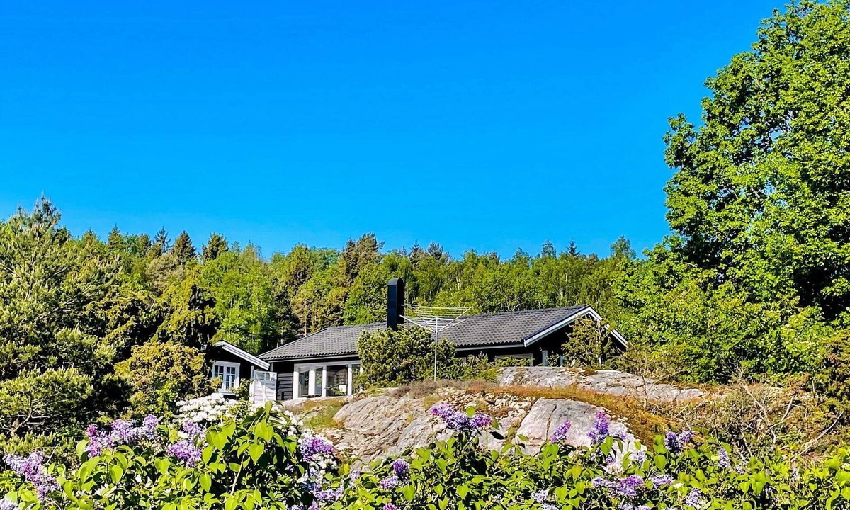 Hoviksnas House | 4 star holiday home in Höviksnäs