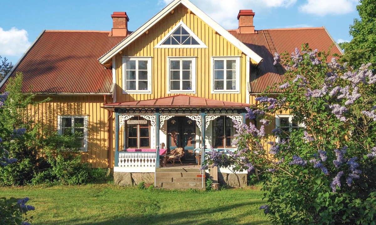 Hogsby House | 5 bedroom beautiful home in Fågelfors