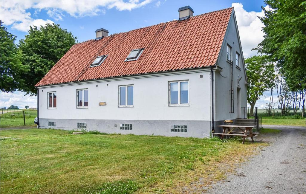 Bollerup House | 5 Bedroom Gorgeous Home In Tomelilla