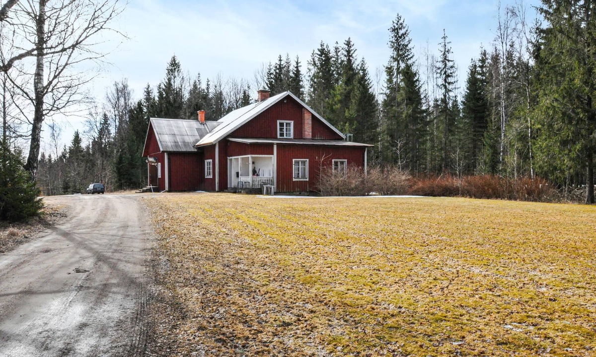 Molkom House | 5 bedroom nice home in Södra Rådom