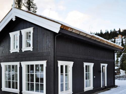 Skeikampen House | 5 person holiday home in Fåvang