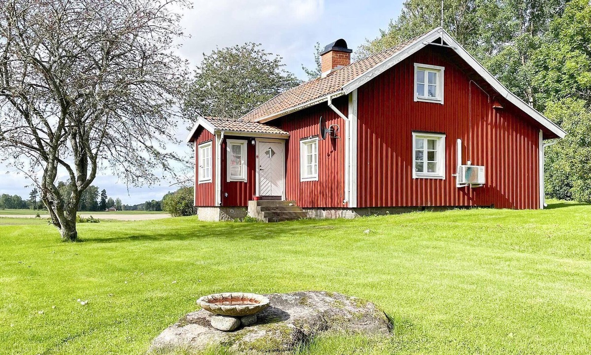 Gotene House | 5 person holiday home in GÖTENE
