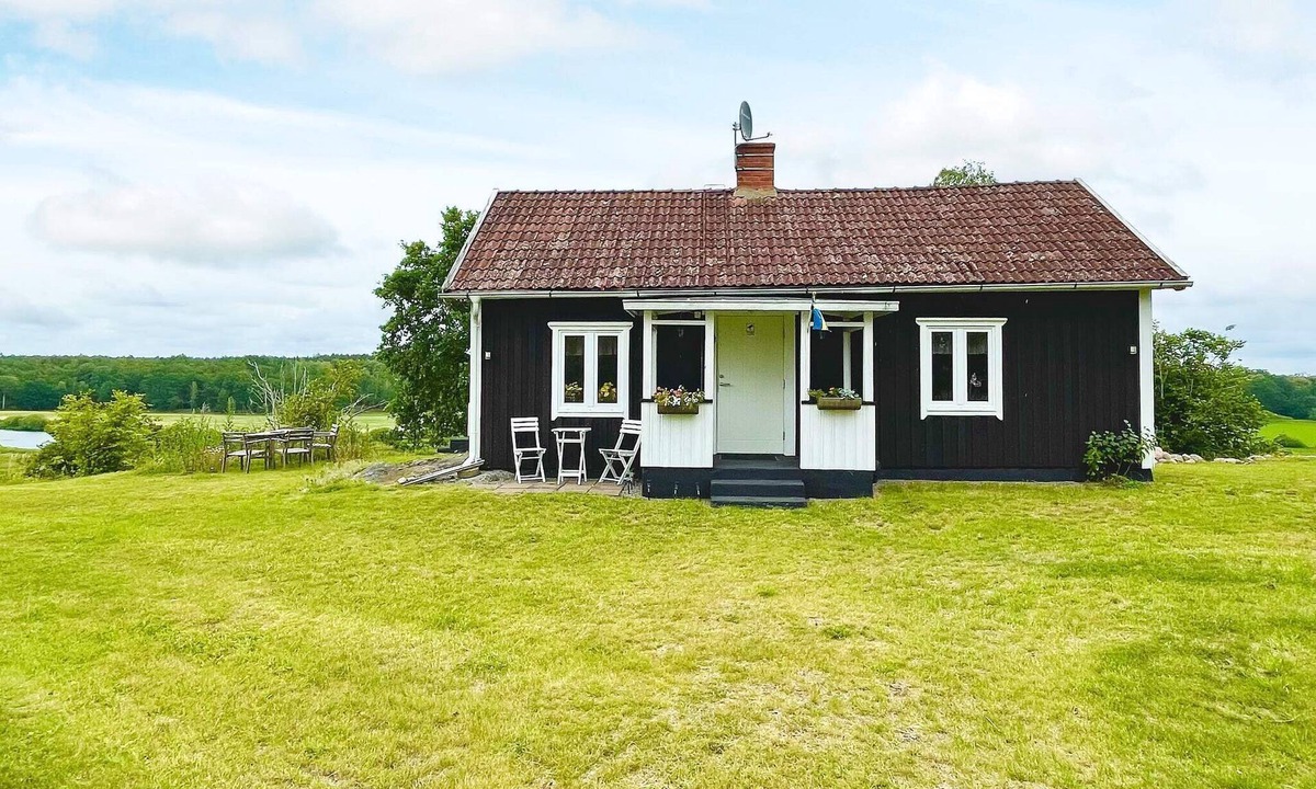 Hogsby House | 5 person holiday home in HÖGSBY