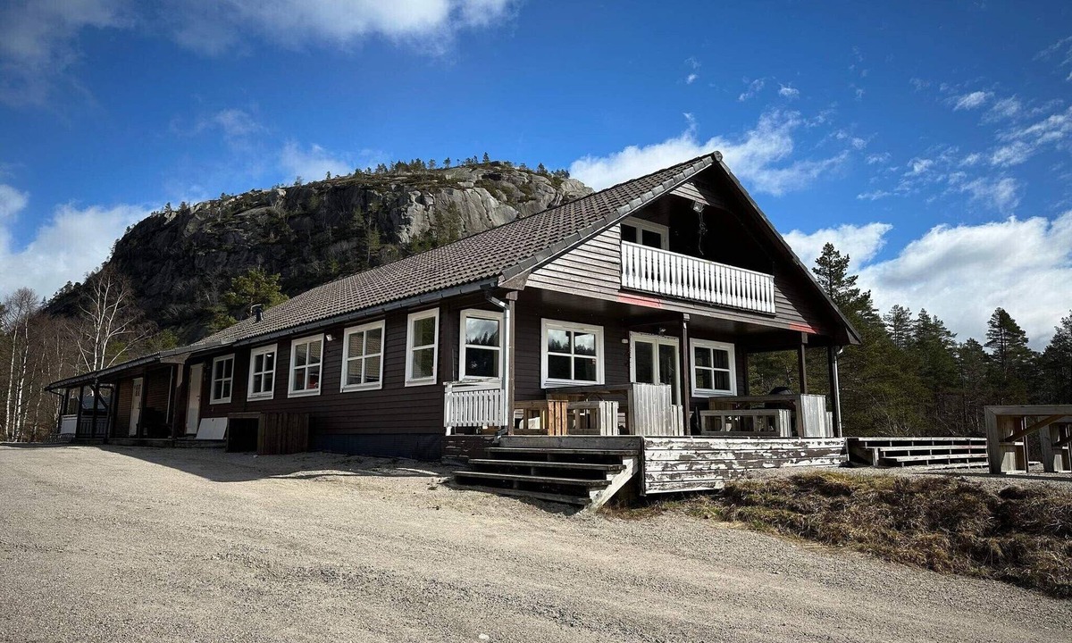 Kvinesdal Apartment | 5 person holiday home in TVINDLOG
