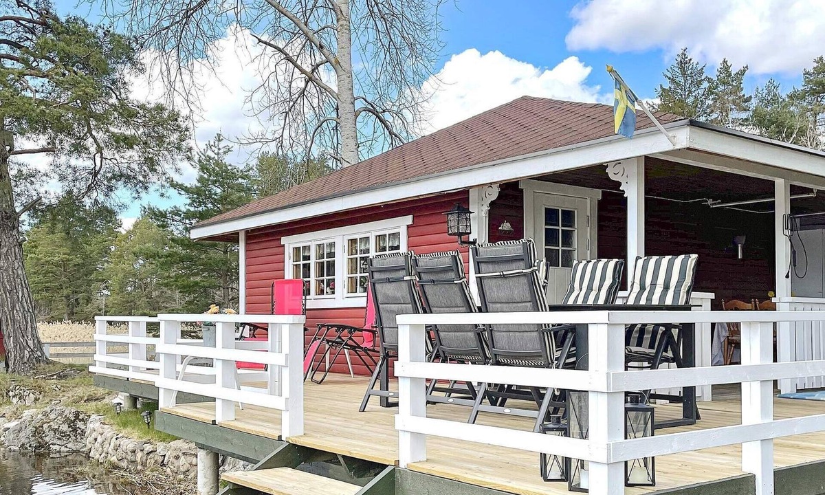 Finspang Municipality House | 5 person holiday home in FINSPÅNG