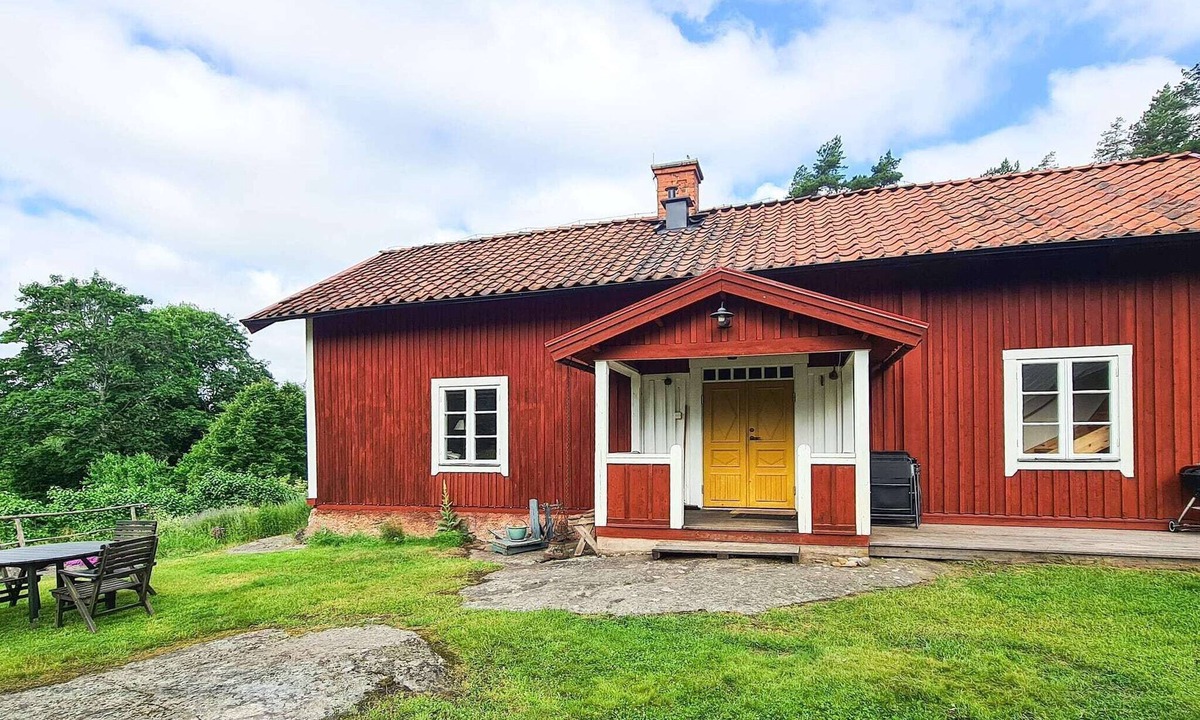 Flen Municipality House | 5 person holiday home in Mellösa