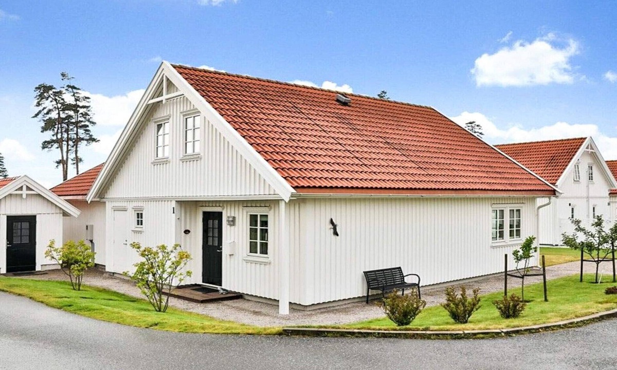 Manstad House | 5 star holiday home in ENGELSVIKEN