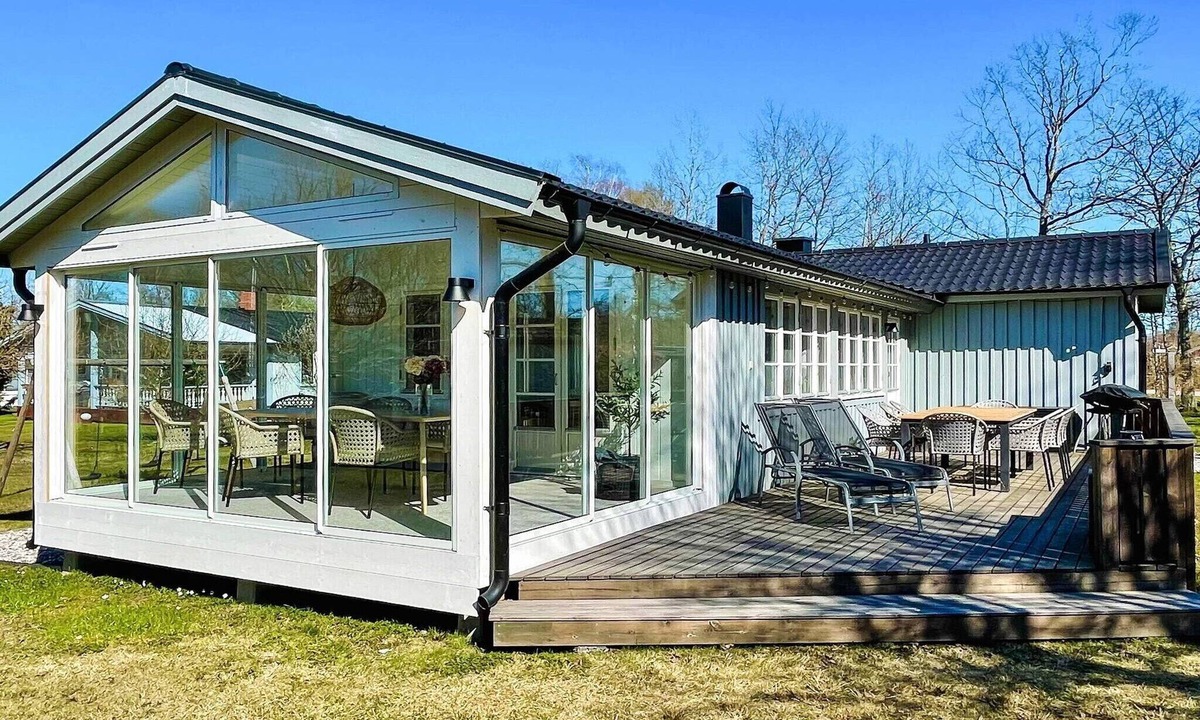 Farjestaden House | 5 star holiday home in FÄRJESTADEN