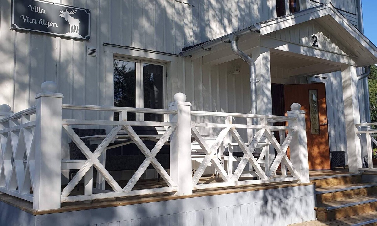 More House | 5 star holiday home in LIKENÄS