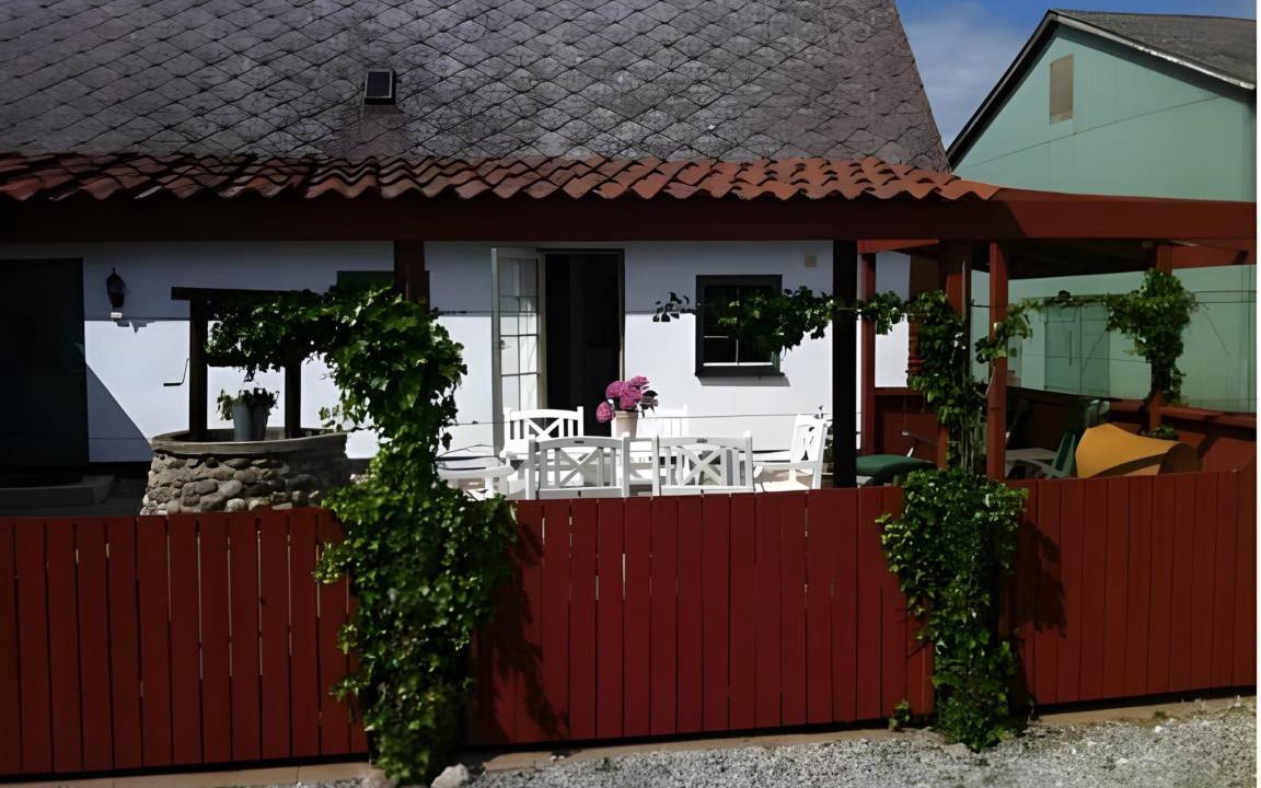 Hollviken Bed & Breakfast | 50 m² Bed and breakfast ∙ 2 bedrooms ∙ 4 guests