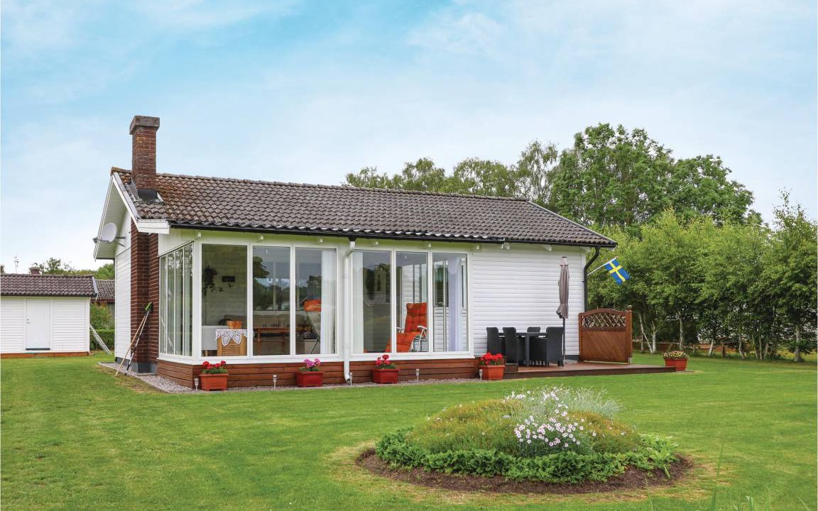 Hallevik House | 55 m² House ∙ 2 bedrooms ∙ 4 guests
