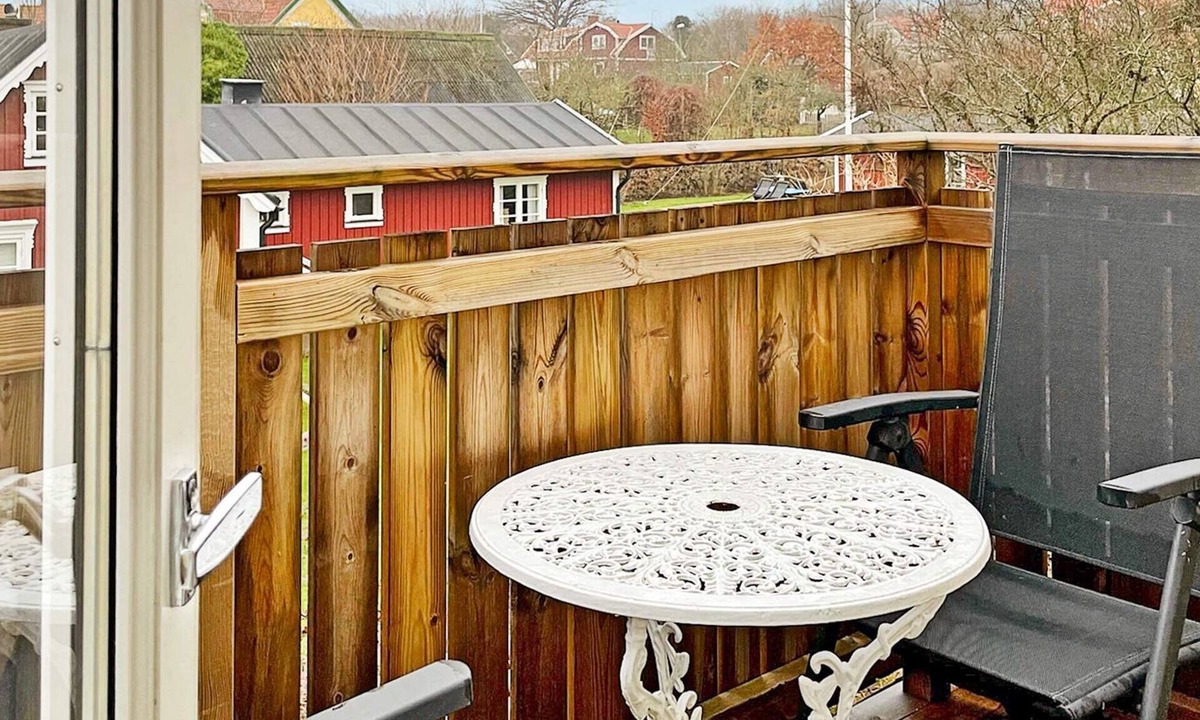 Hallevik House | 6 person holiday home in SÖLVESBORG