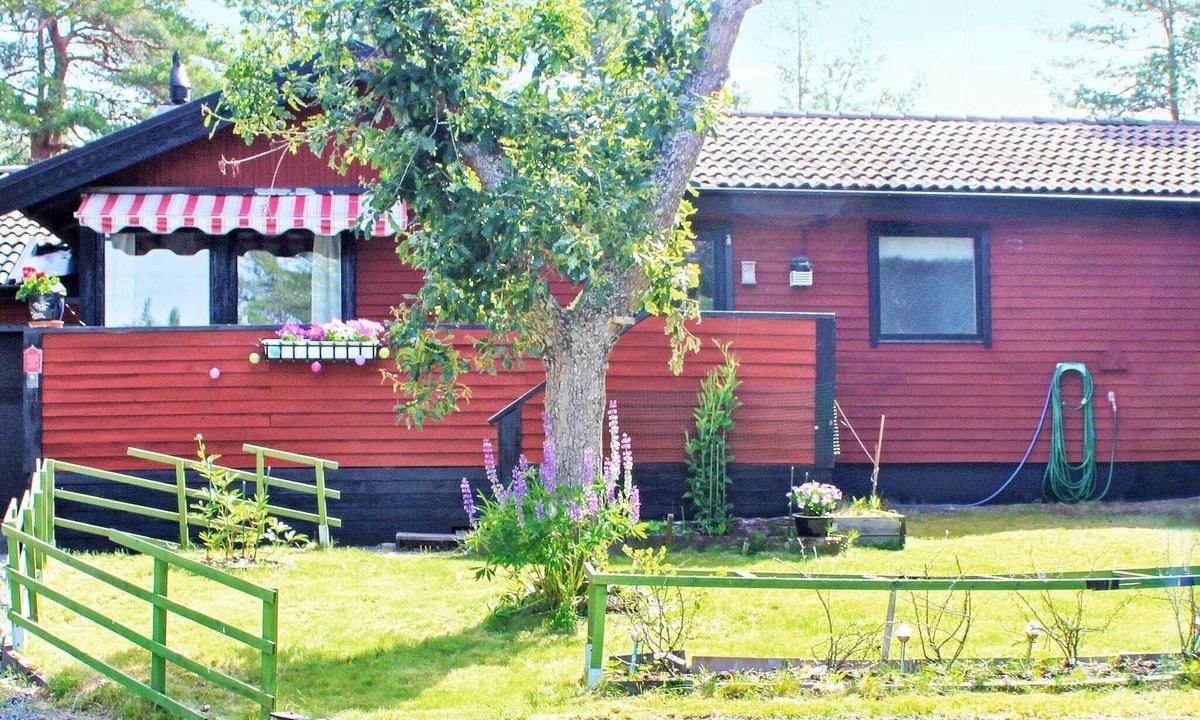 Otterstad House | 6 person holiday home in Lidköping
