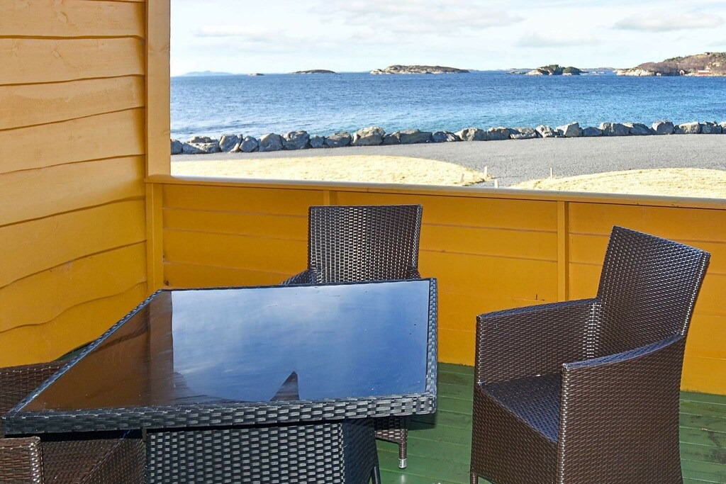 Aukra House | 6 person holiday home in Aukra