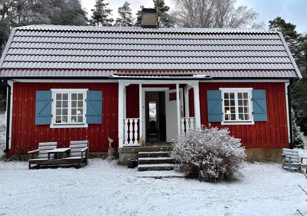 Sodertalje Municipality House | 6 person holiday home in JÄRNA-By Traum