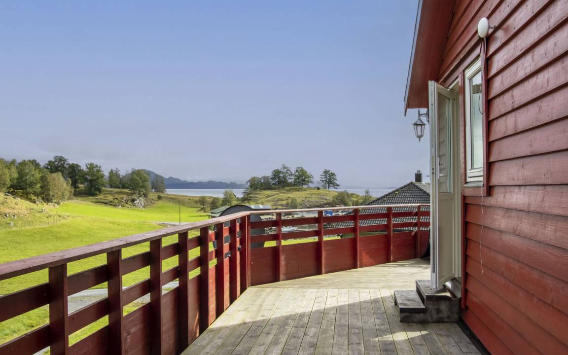 Tysnes House | 65 m² House ∙ 1 bedroom ∙ 8 guests
