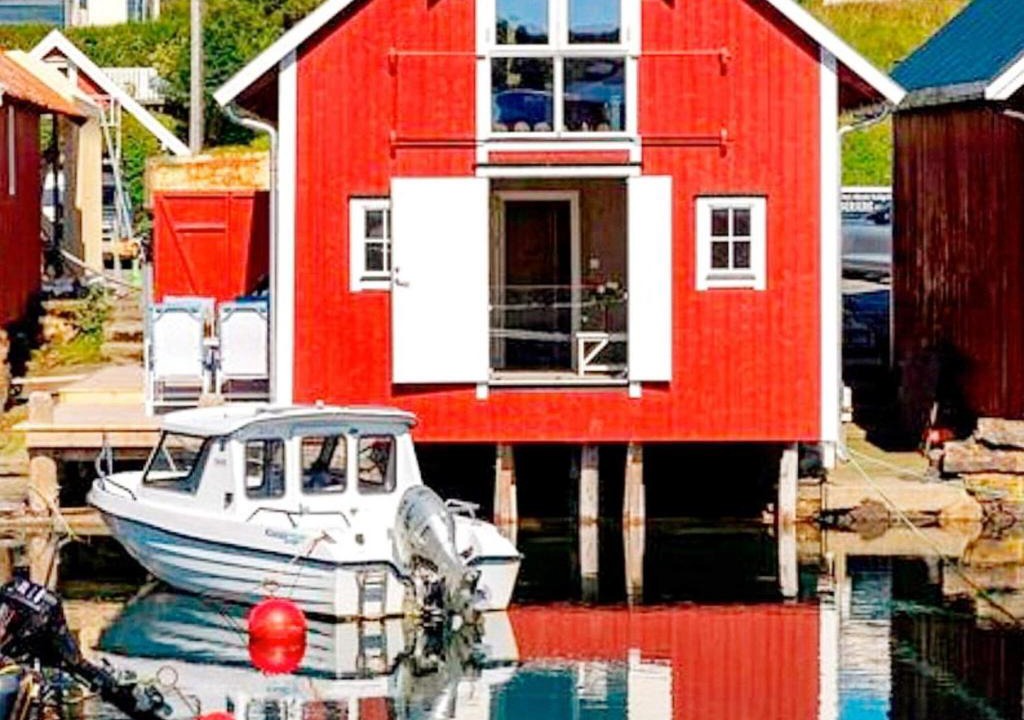 Bud House | 7 person holiday home in Bud