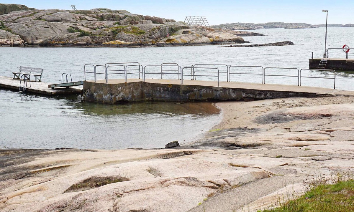 Kungshamn House | 8 person holiday home in KUNGSHAMN