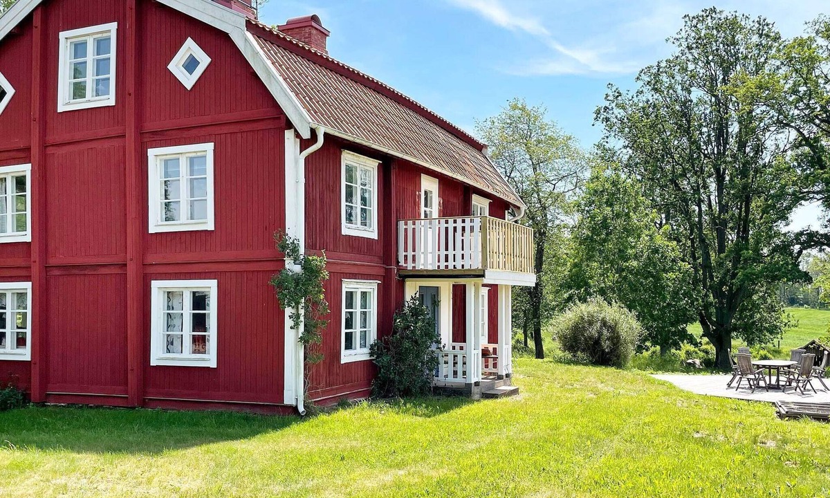 Hogsby House | 8 person holiday home in HÖGSBY