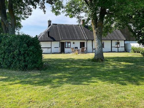 Skivarp House | 8 person holiday home in SKIVARP