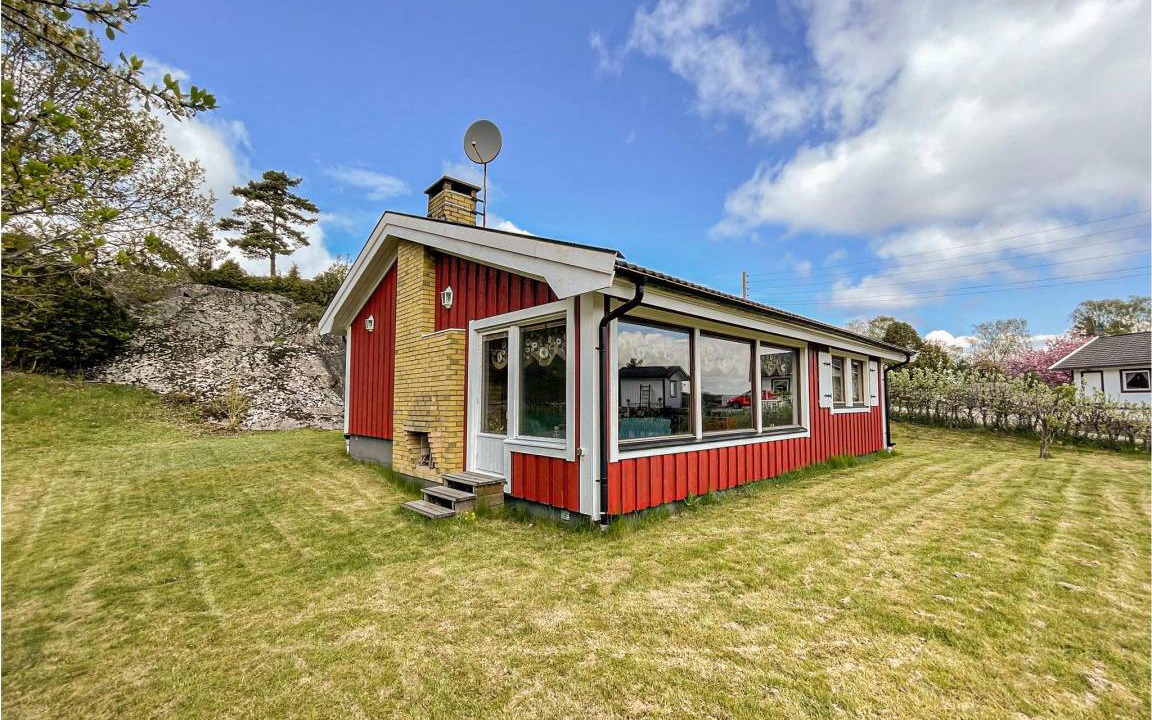 Hoviksnas House | 80 m² House ∙ 2 bedrooms ∙ 5 guests
