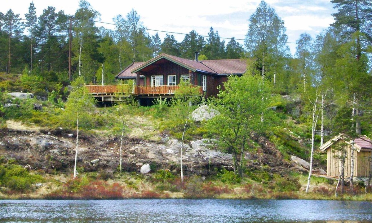 Marnardal House | 9 person holiday home in Bjelland