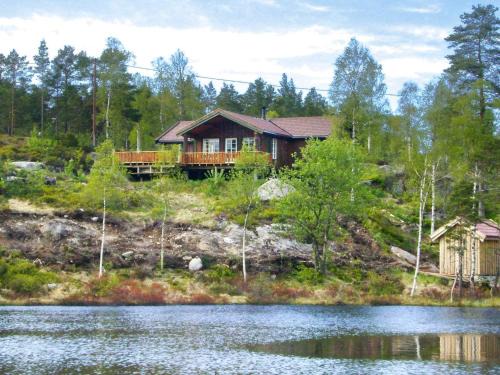 Marnardal House | 9 person holiday home in Bjelland