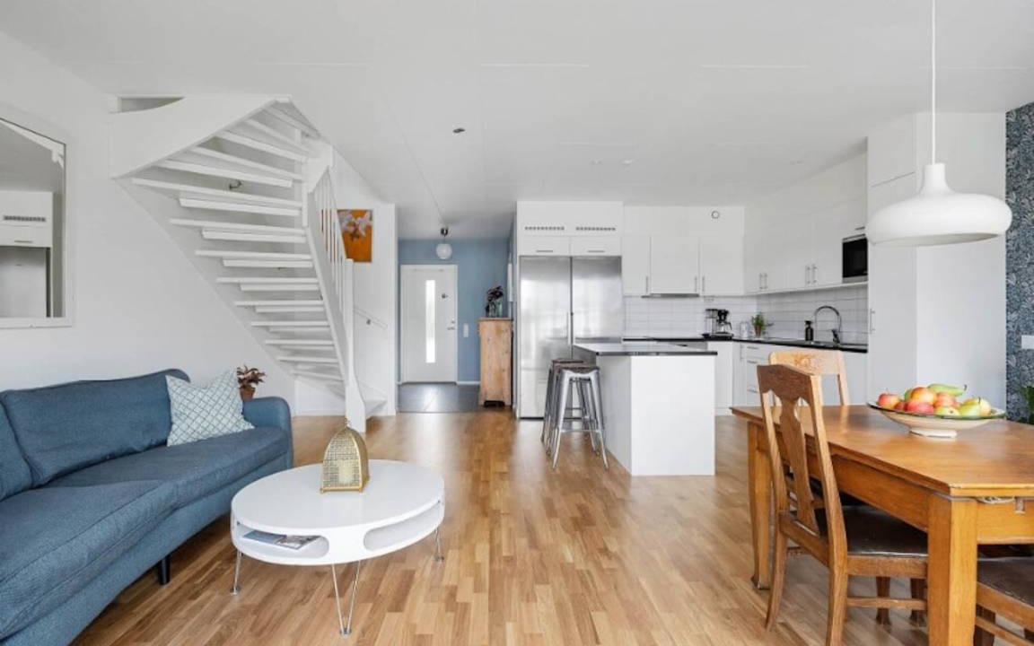 Orebro Apartment | 99 m² Apartment ∙ 3 bedrooms ∙ 2 guests