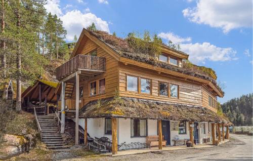 Tjørhom Apartment | Amazing Apartment In Tjørhom With Sauna